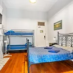 Newtown Backpackers
