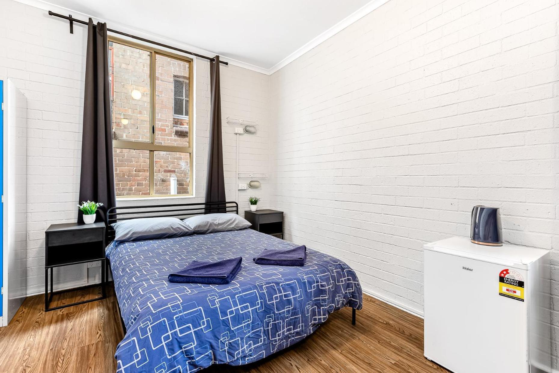 Newtown Backpackers * Sydney