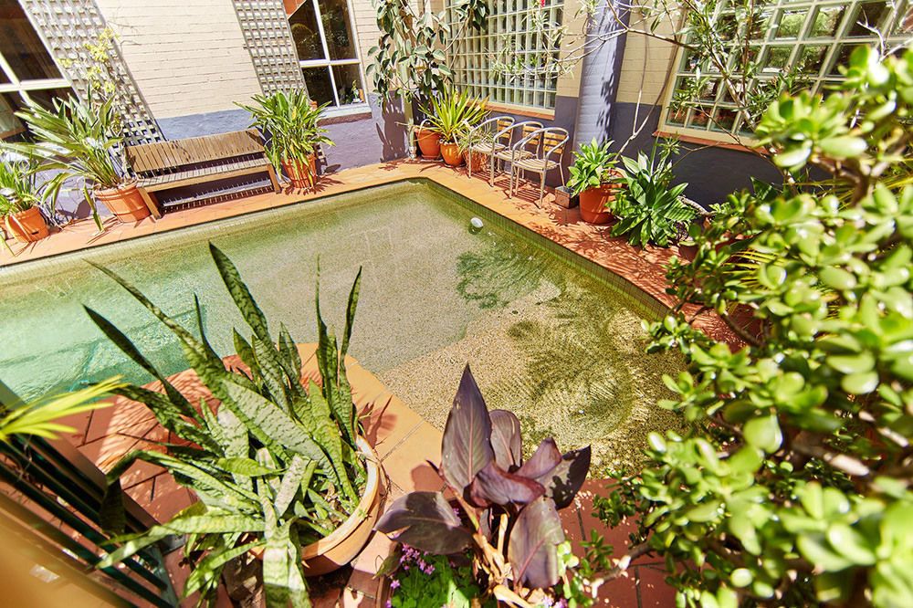 Newtown Backpackers